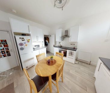 17 Granby Grove, Leeds, LS6 3BE - Photo 4