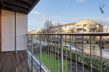 2 bedroom apartment to rent - Photo 2