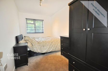 1 bedroom in a house share to rent - Photo 4