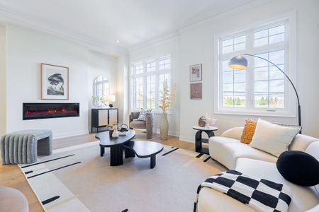 For Lease - 4267 Major Mackenzie Drive, Markham, Ontario - Photo 2