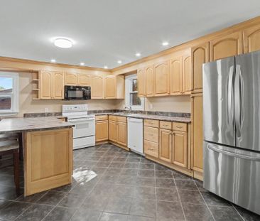 For Lease - 1221 Fairgreen Avenue, Orleans - Cumberland and Area, O... - Photo 4