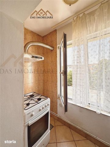 Apartament 2 camere decomandat, etaj intermediar, str. Dobrogei - Photo 4