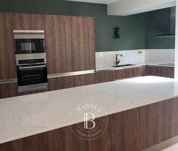 Tout savoir sur cette maison dans le quartier Centre Ville, à Rueil... - Photo 4