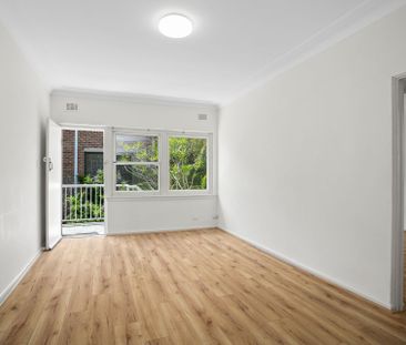 Cozy and Convenient Two Bedroom Unit - Photo 1
