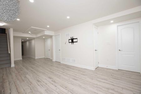 For Lease - 42 Rising HIll Ridge Unit# BASEMENT UNIT, Brampton, Ontario - Photo 5