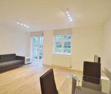 Corringway, London, NW11 - Photo 1