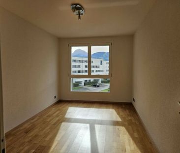 Appartement 3.5 pièces à CHF 1940.-/mois charges et places comprises - Photo 2