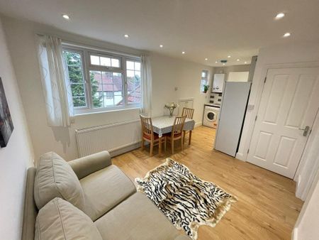 1 bedroom flat to rent - Photo 3