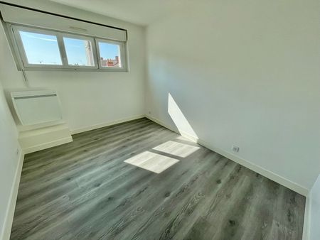 A Louer - Bouguenais Bourg - Appartement 3 Pièces De 57.17 M² - Photo 3