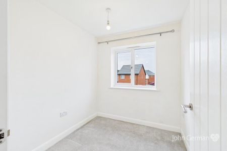 3 bedroom semi-detached house to rent - Photo 3