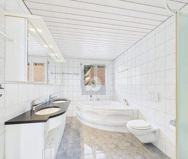 FANTASTIC VIEW IN QUIET LOCATION - Photo 5