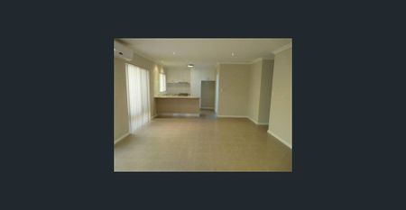 Three Bedroom Home - Photo 5