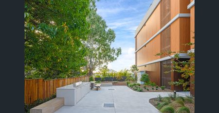 Brand-New Modern Apartment - Photo 3