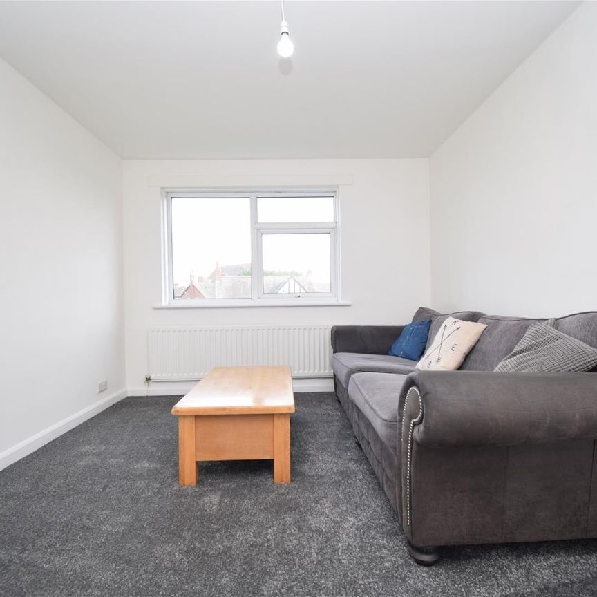 Barnsley Road, Wakefield - Photo 1