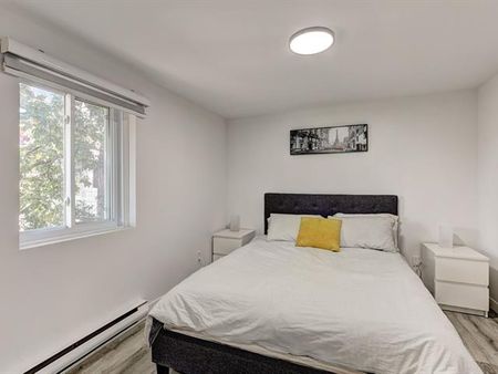 90 Rue Chevalier - Photo 3