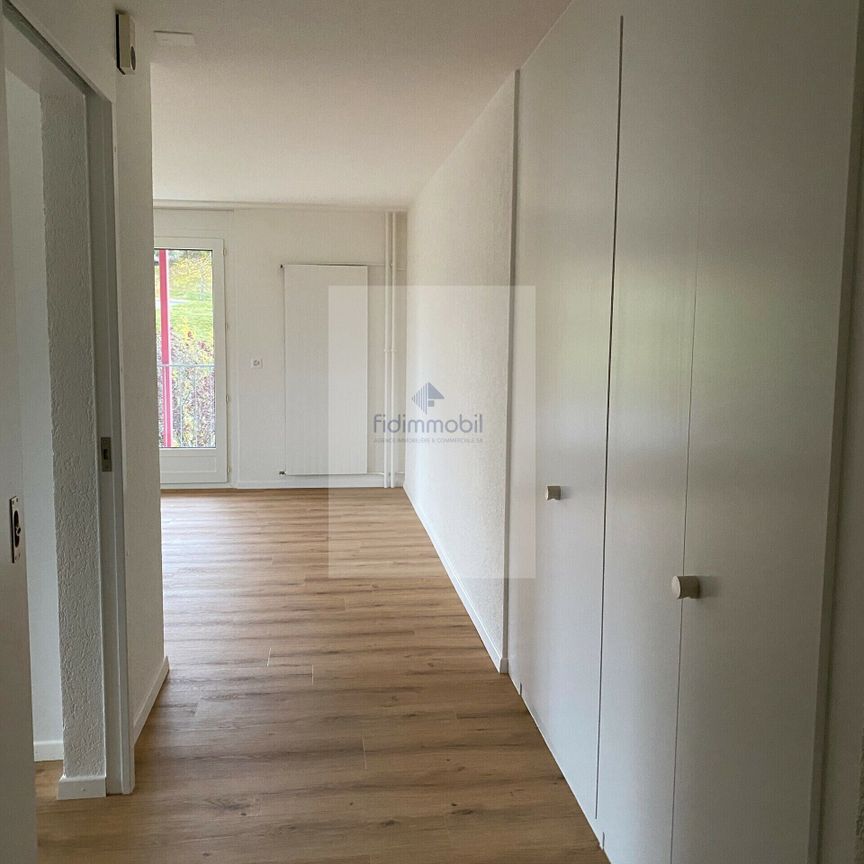 For rent, AVS/AI, 2.5 rooms renovated, Albert-Monard 4, La Chaux-de-Fond - Photo 1