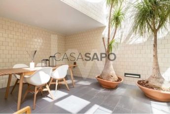 Moradia T4 para alugar em Almada