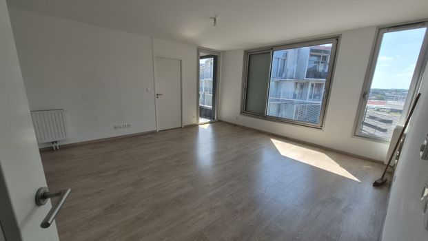 Location Appartement 3 pièces 58m² LILLE 59000 - Photo 1