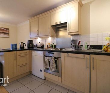 2 bedroom apartment to rent - Photo 4