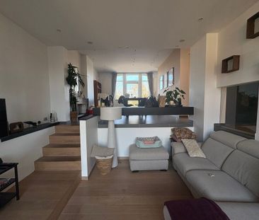 Te huur: prachtig duplex appartement met 2 slaapkamers en terras te... - Foto 2
