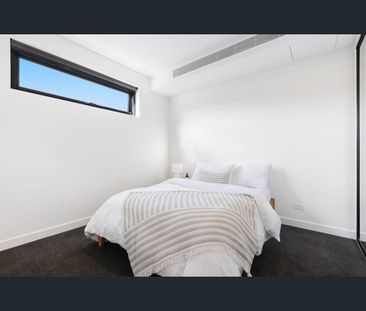 3/123 Balcombe Road, Mentone, Vic 3194 - Photo 2