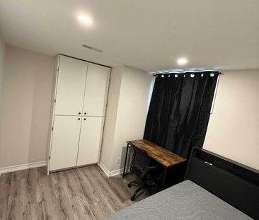 For Lease - 4050 Dunmow Crescent, Mississauga, Ontario - Photo 6