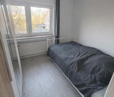 1 5-Zimmer-Wohnung in ruhiger Sackgassenlage, modernisiert - Photo 1