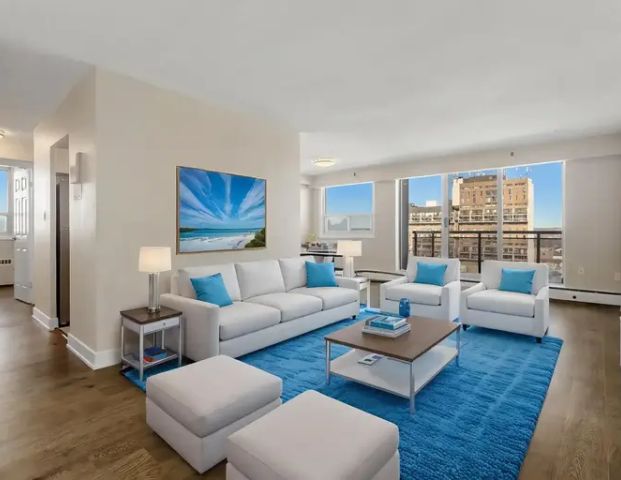 Skyline | 322 Brock Street, Kingston - Photo 1