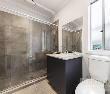 Stylish, Secure Room with All-Inclusive Amenities 1 WEEKS FREE RENT! - Photo 6