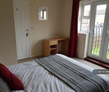 1 bedroom in a house share to rent - Photo 5