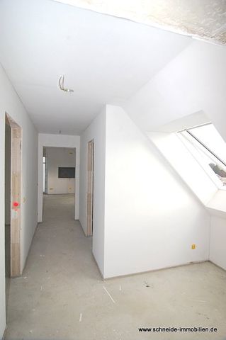 Neubau/Erstbezug (Energiestandard KfW55)!!! 2-Zimmer-Dachgeschoss-Wohnung mit Balkon - Photo 5