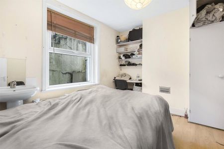 5 bedroom terraced house to rent - Photo 4