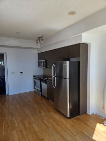 For Lease - 832 Bay Street Unit# 4209, Toronto, Ontario - Photo 4