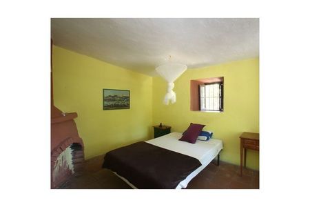 10 Bedroom Villa For Rent in Casares, Málaga - Photo 5