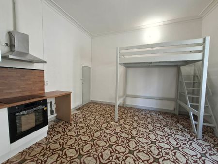 Location Appartement 1 pièce 22m² NIMES 30000 - Photo 3