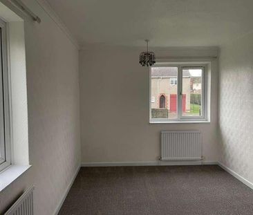 Circular Drive, Renishaw, S21 - Photo 6