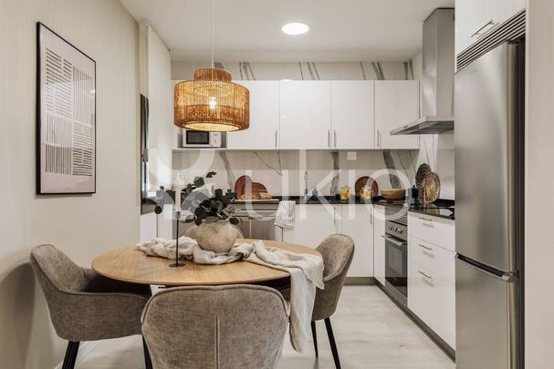 2 bedroom luxury Apartment for rent in Barcelona, Catalonia - Photo 1