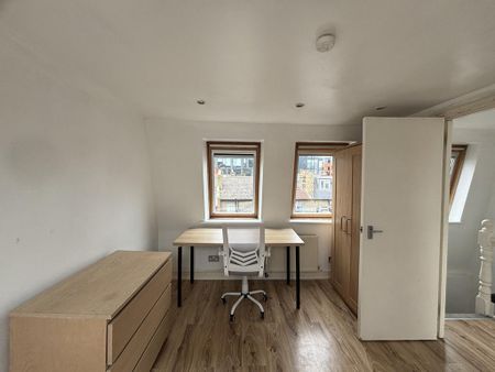 6 bedroom terraced house to rent - Photo 3