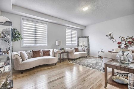 For Lease - 3362 Post Road, Oakville, Ontario - Photo 5