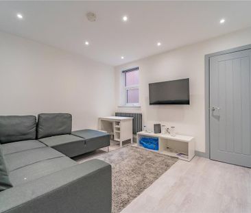 8 bedroom house to rent - Photo 3