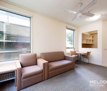 COLLEGE SQUARE ONE BEDROOM, ONE BATHROOM - FURNISHED - Photo 1