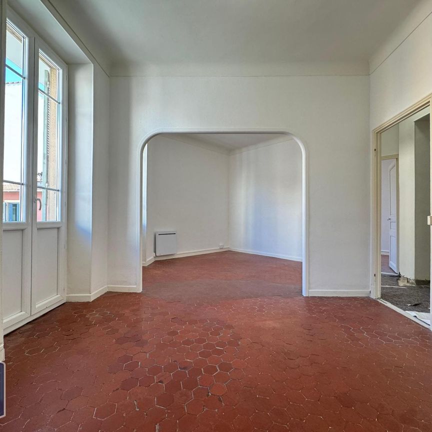 Location Appartement 3 pièces 65m² NICE 06300 - Photo 1