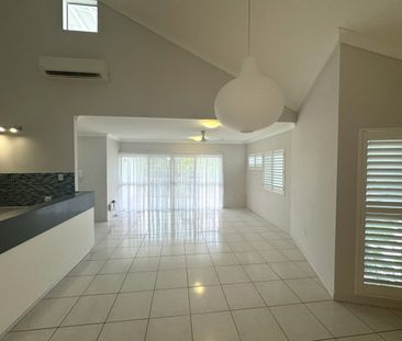 SPECTACULAR NORTH WARD UNIT!!! - Photo 5