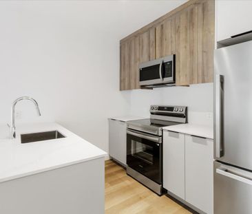 814 2e Avenue, Montréal (Lachine), QC H8S - Photo 2