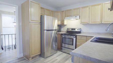 For Lease - 248 St Vincent Street Unit# Upper, Barrie, Ontario - Photo 4