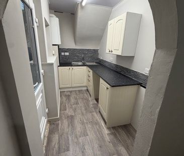 43 Dacre Street, South Shields - Photo 2