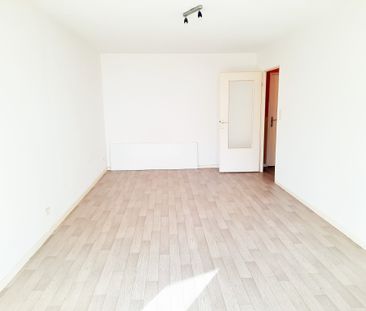 VILLERS LES NANCY – STUDIO 31m2 AVEC PARKING AERIEN - Photo 1