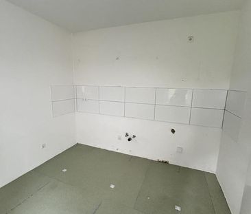 Helle 3-Zimmer-Wohnung mit Balkon in frisch saniertem Haus! - Photo 2