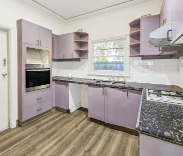 8 Lake Street, North Parramatta. - Photo 4