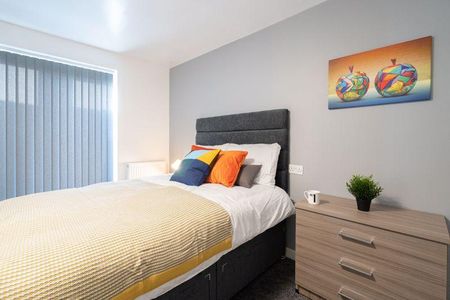 Mixed use to rent - Photo 2